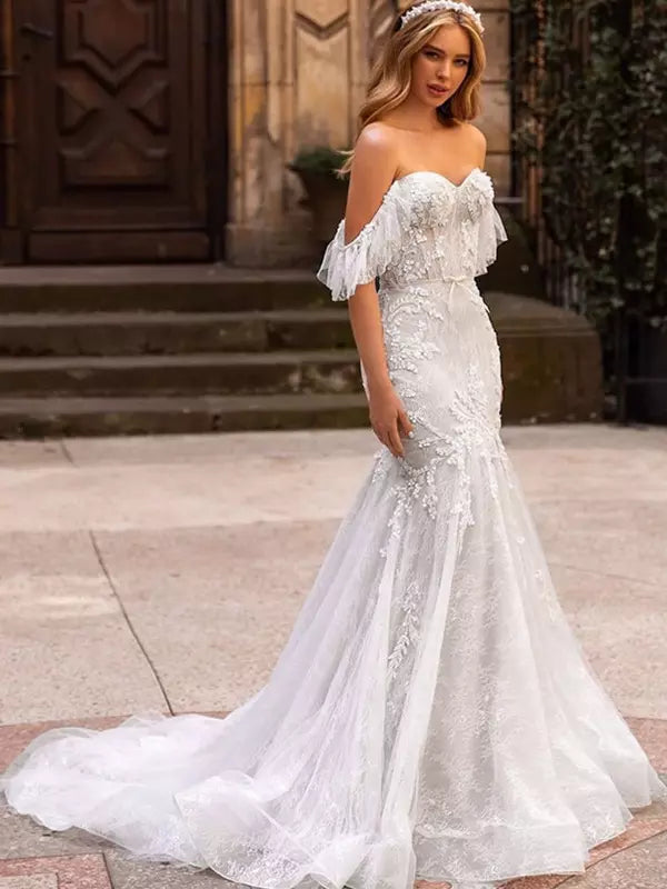Sweetheart Neck Lace Brush Train Mermaid Wedding Dress