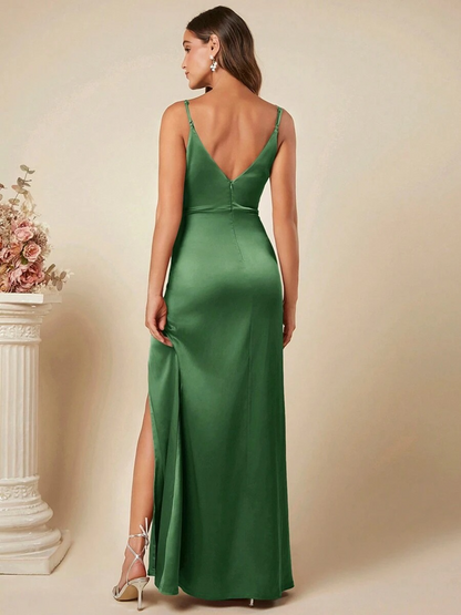 A-Line Deep V-neck Sleeveless Brush Train Dress