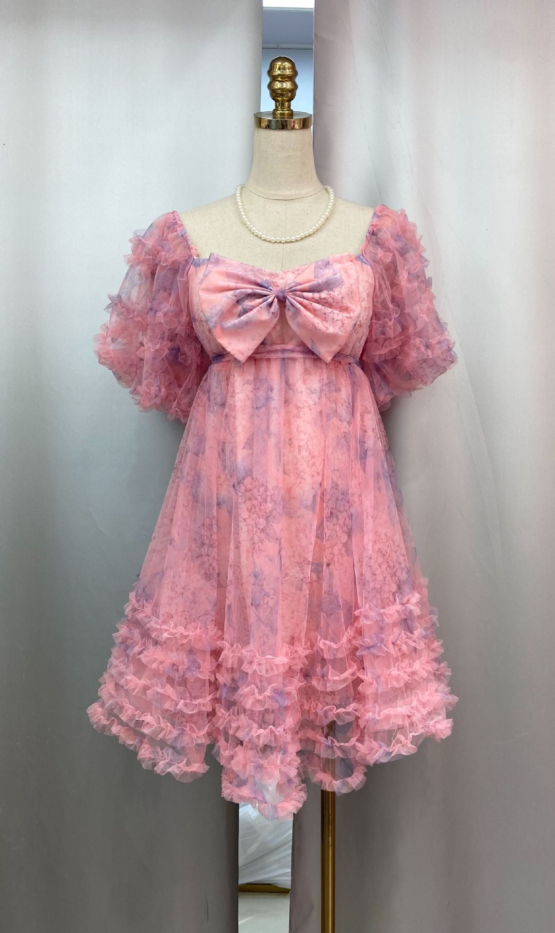 Floral A-Line Sweetheart Puff Sleeves Short Homecoming Dress