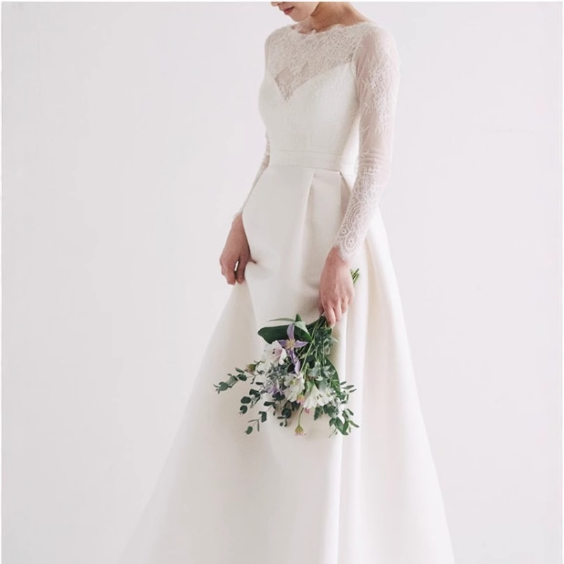 White Backless Floor-length Wedding Dress With Lace