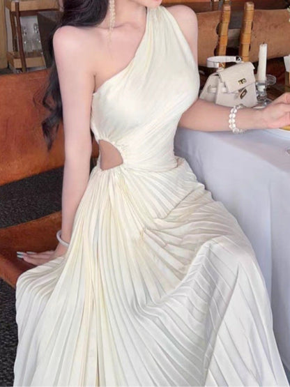 One-Shoulder Sleeveless Asymmetrical Cocktail Dress