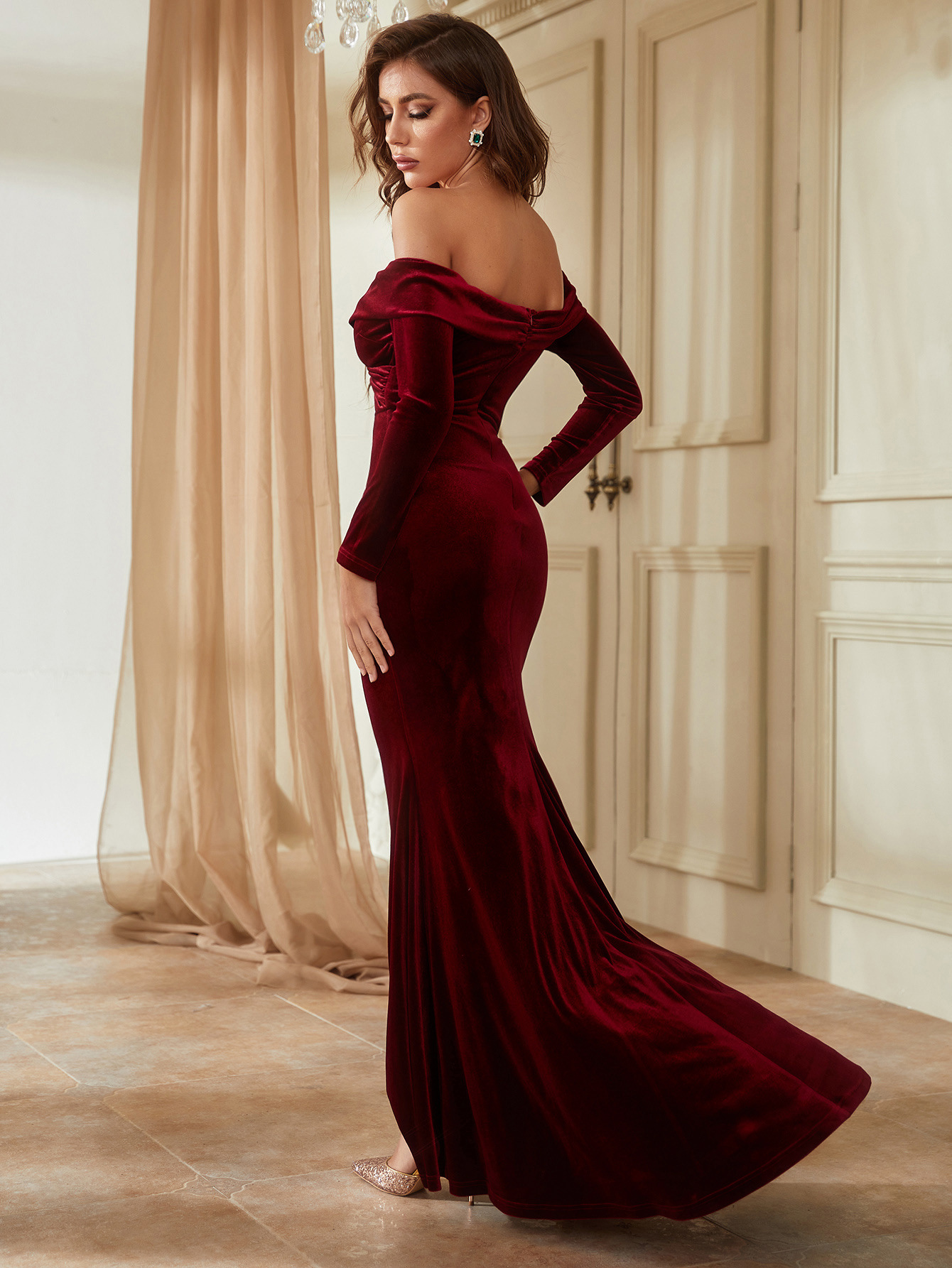 Off-The-Shoulder Velvet Sweep Train Prom Dress