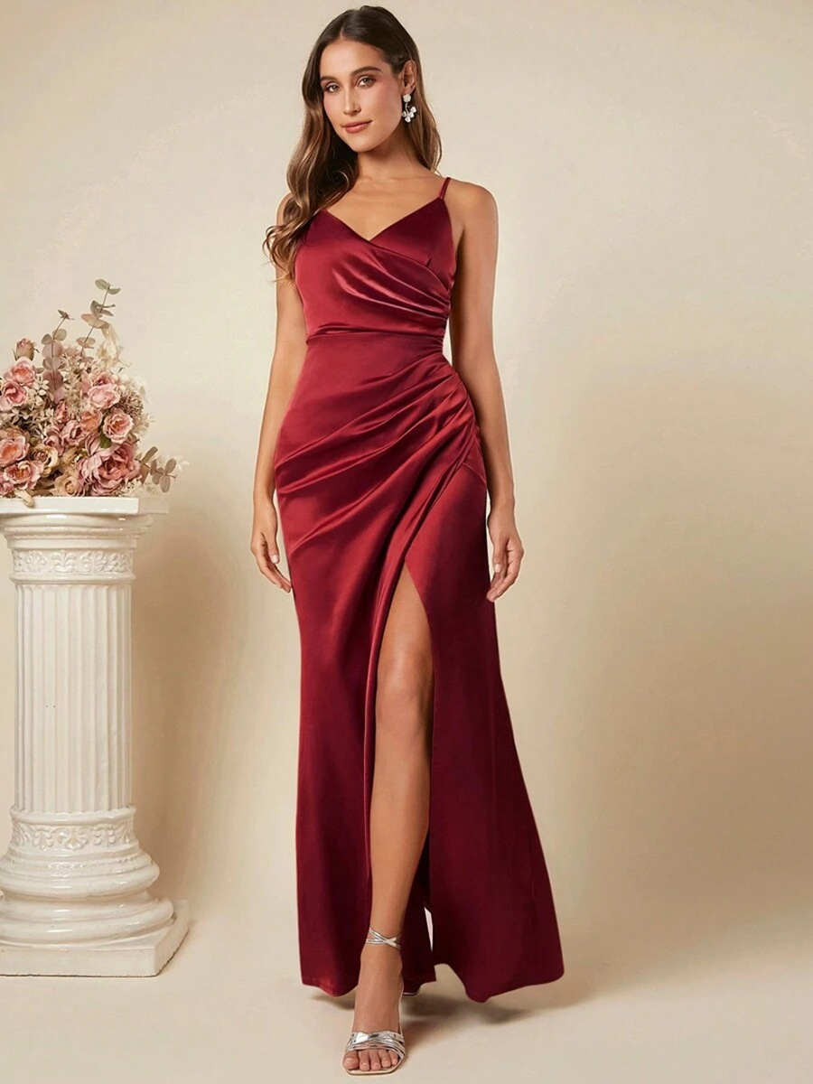 A-Line Deep V-neck Sleeveless Brush Train Dress