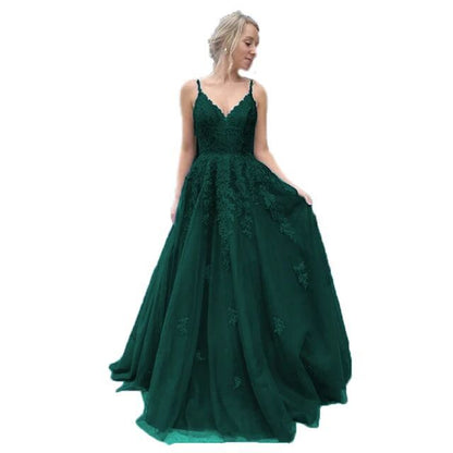 V-neck Tulle Ball Gown Prom Dress With Appliques