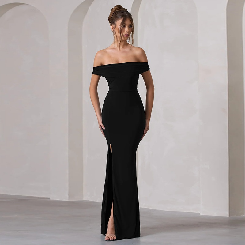 Sheath Off-the-Shoulder Sleeveless Sweep Train Dress