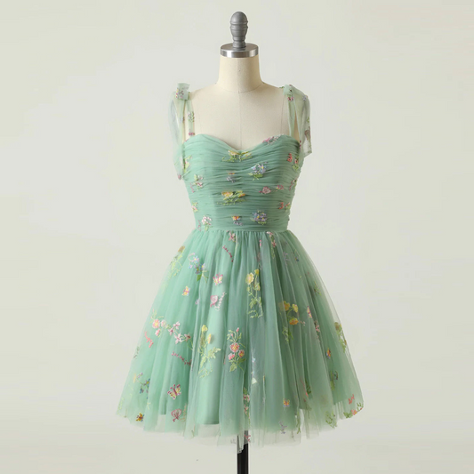 A Line Sweetheart Short Homecoming Dress with Embroidery