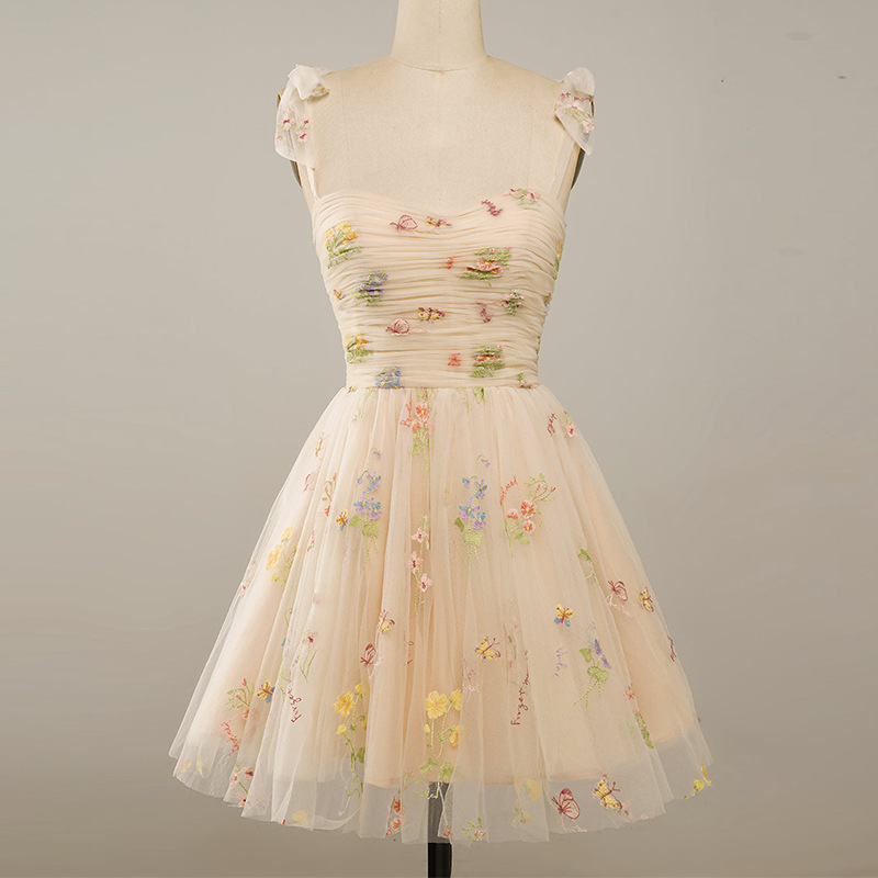 A Line Sweetheart Short Homecoming Dress with Embroidery