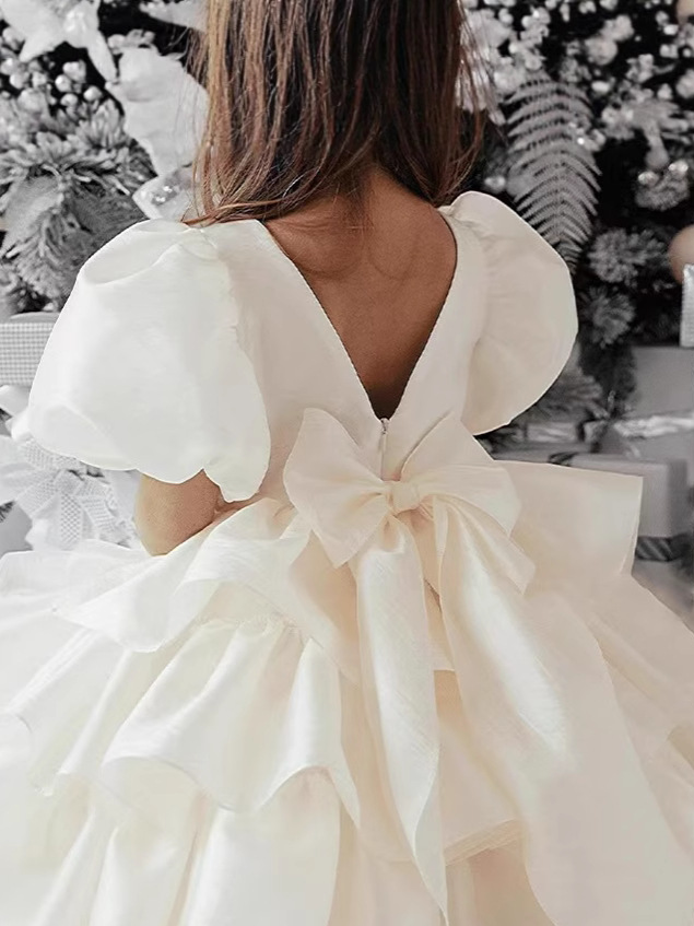 Ball-Gown Scoop Neck Short Sleeves Knee-Length Flower Girl Dress