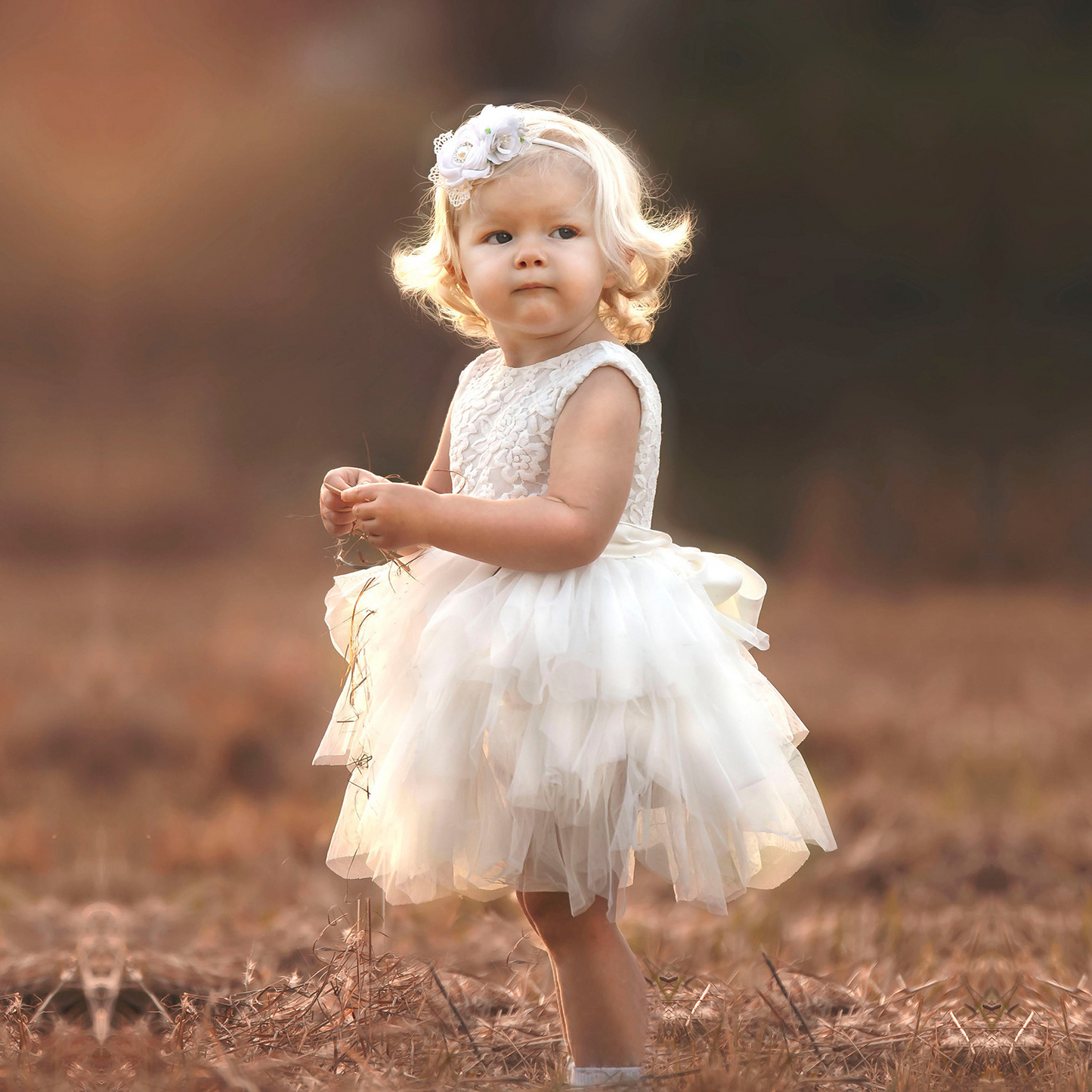 Ball-Gown Scoop Neck Sleeveless Knee-length Flower Girl Dress With Lace