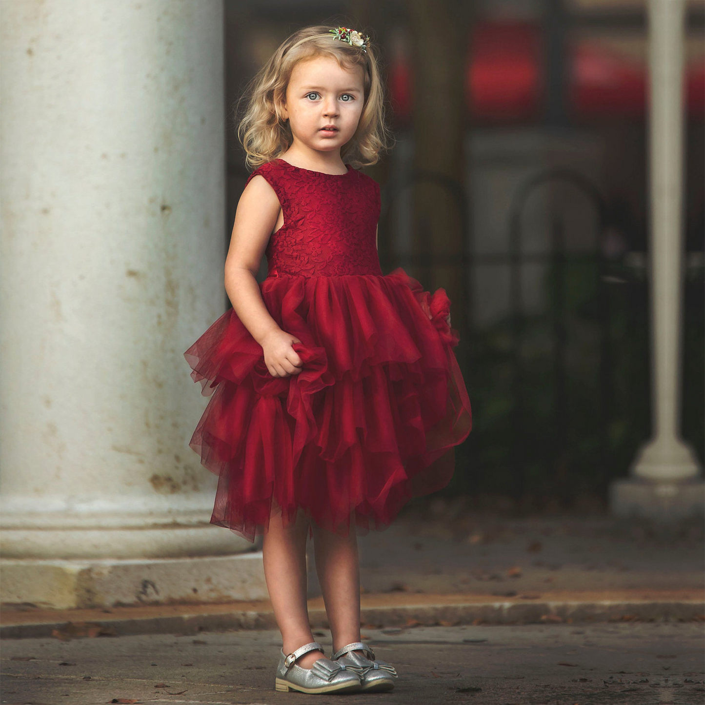 Ball-Gown Scoop Neck Sleeveless Knee-length Flower Girl Dress With Lace