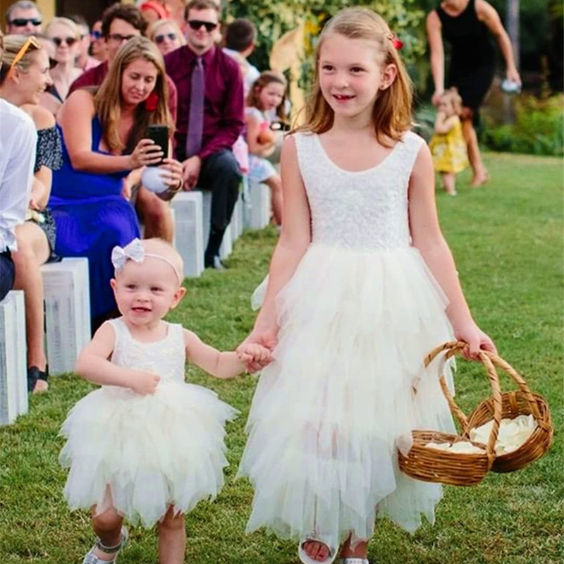 A-Line Scoop Neck Short Sleeves Lace Flower Girl Dress With Ruffles