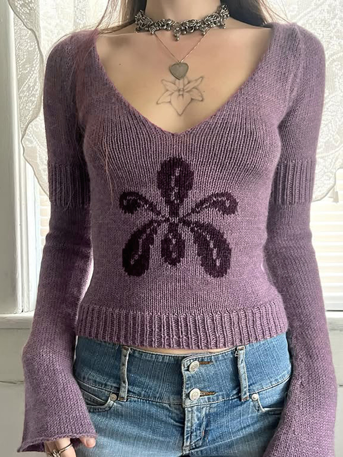 Flower Vintage Round Neck Knitted Sweater