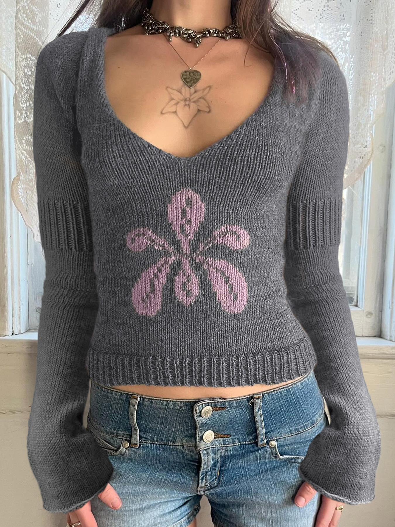Flower Vintage Round Neck Knitted Sweater