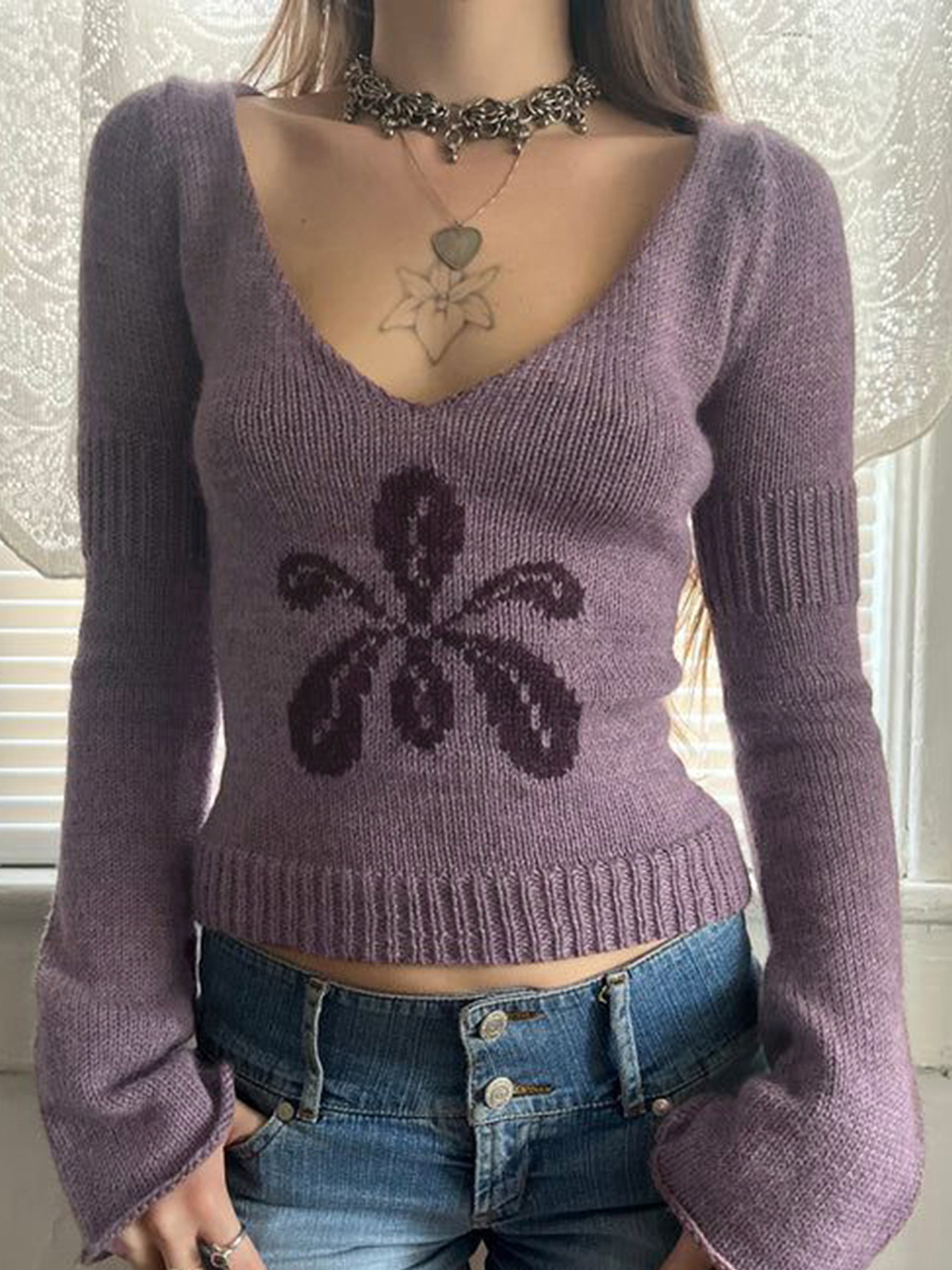 Flower Vintage Round Neck Knitted Sweater