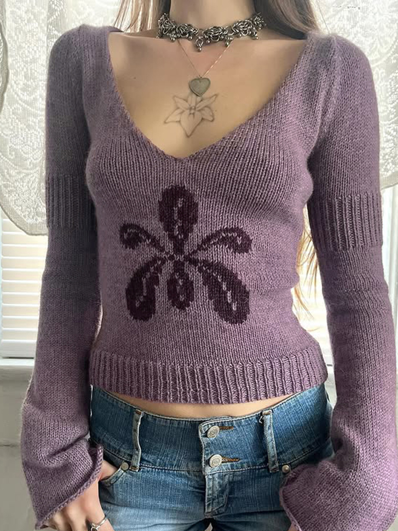 Flower Vintage Round Neck Knitted Sweater